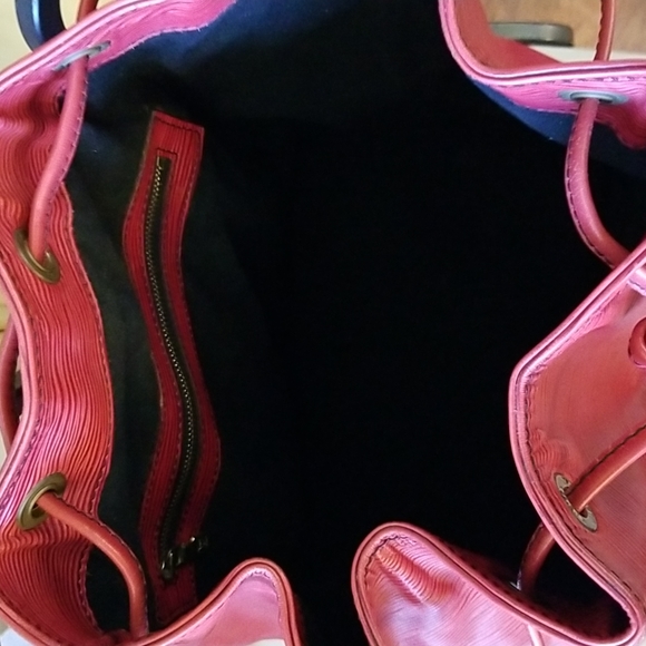 EXQUISITE SHOULDER BAG - Picture 12 of 16